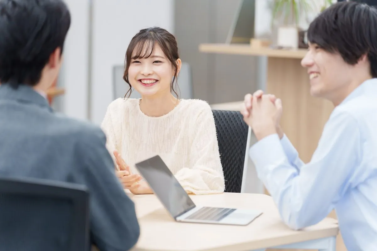Z世代クリエイター - フォロミーのUGCマーケティングサービス